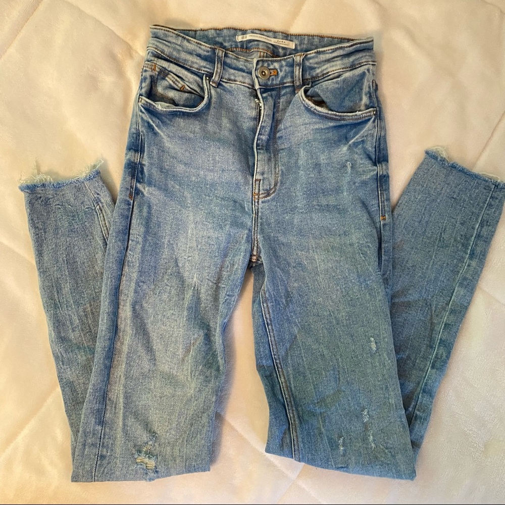 Zara Trafaluc Distressed Skinny Jeans